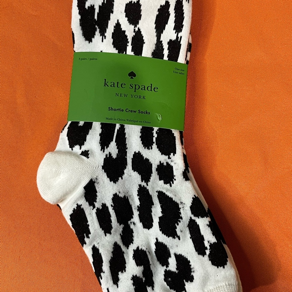 6/$25
Kate Spade Monochrome Animal Print and stripes Crew Socks 3 pack - Picture 2 of 11
